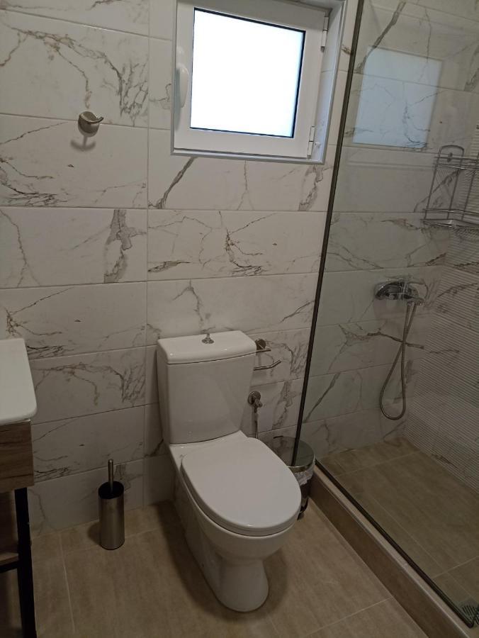 Palm-Tree Apartman Arkúdi Kültér fotó