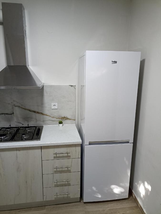 Palm-Tree Apartman Arkúdi Kültér fotó